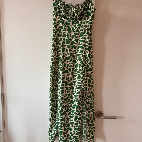 Dynamite green patterned dress - Picture 2 of 5